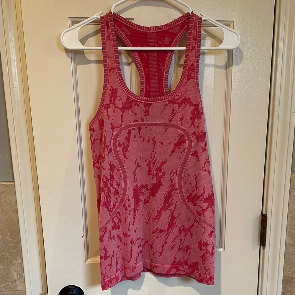 Lululemon Swiftly Tech Tank